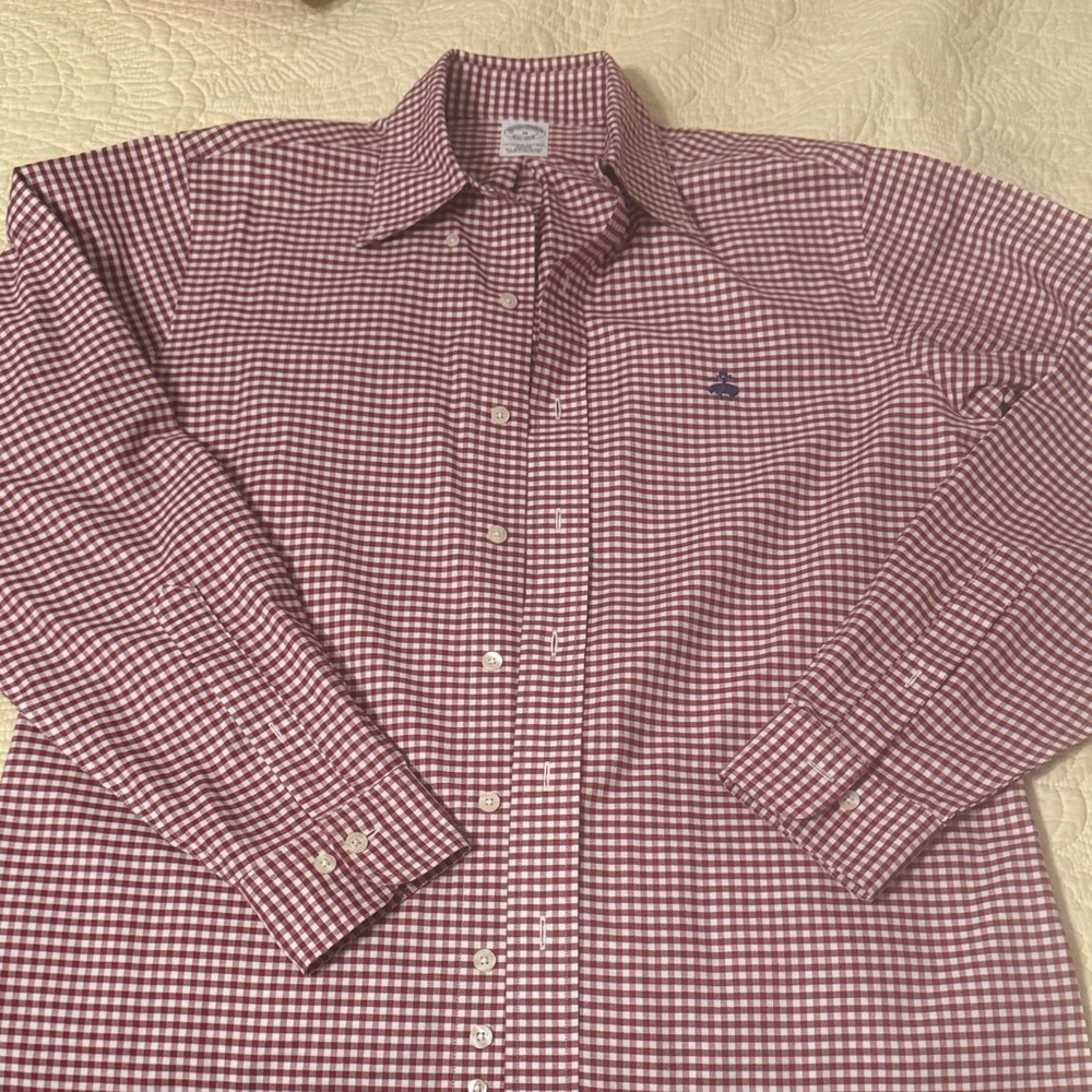 Brooks Brothers Burgundy Checkered Button Down Shirt. New without tags